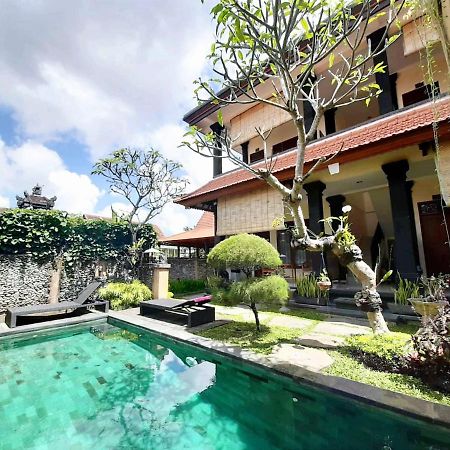 Pondok Wira Ubud ภายนอก รูปภาพ