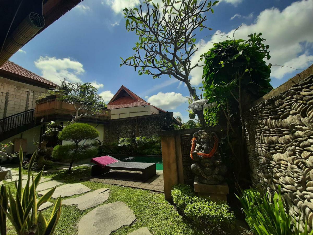 Pondok Wira Ubud ภายนอก รูปภาพ